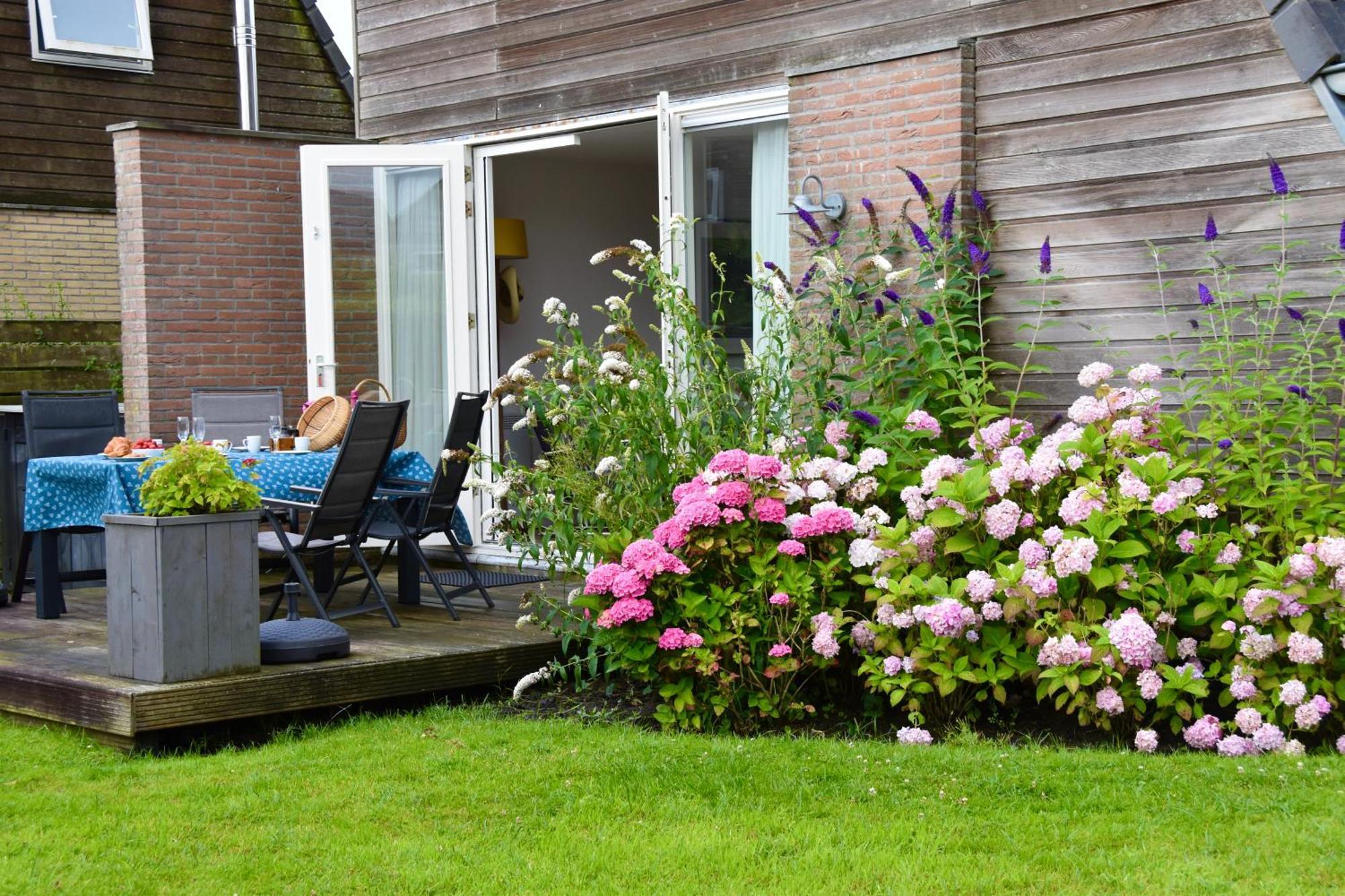 Fries Vakantiehuis, grote tuin, nabij het Pikmeer Grou Buitenkant foto